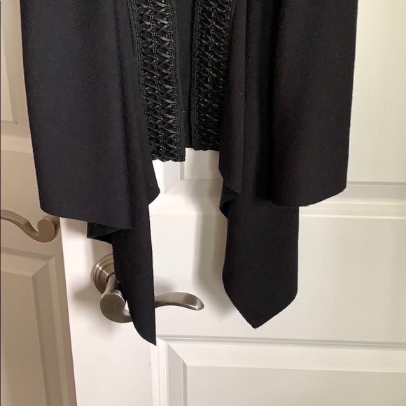 Long sleeveless cardigan - Picture 4 of 4